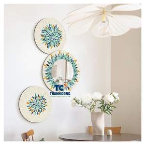 Espejo de ratán directo de exportador para pedidos al por mayor que combina la artesanía del espejo de ratán tejido y los estándares de calidad para exportación. - Product Image 1