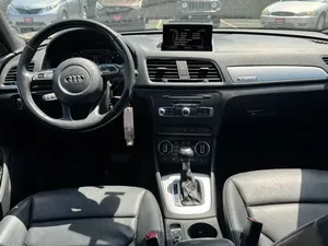Audi Q3 2018 T Premium 2.0 - Product Image 3
