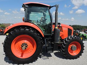 รถแทรกเตอร์148hp สำหรับงานเกษตรโมเดล M7-151 Kubota - Product Image 5