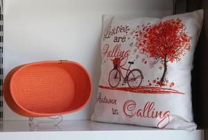 Panier à plantes en macramé orange fait à la main, porte-plantes polyvalent pour jardin d'intérieur, balcon, terrasse et usage décoratif, en provenance d'Inde - Product Image 3