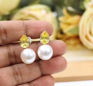 Pendientes de Plata de Ley de la Mejor Calidad, con Piedras de Moissanita, Diseño Moderno y Elegante para Bodas y Otras Ocasiones - Product Image 3