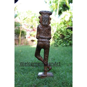 Statue en bois ancienne faite à la main, sculpture usagée pour la décoration intérieure et les objets de collection - Product Image 4
