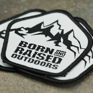 Transferts thermiques Plastisol personnalisés en fer pour l'impression de motifs, avec bordure découpée à chaud pour T-shirts, écussons brodés, badges et patchs logo tissés - Product Image 2