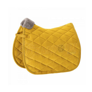 Almohadillas de sillín GP inglesas de terciopelo transpirable personalizadas al por mayor, equipo de equitación de moda con forro de tela para caballos - Product Image 6