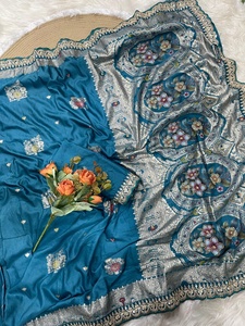 ผ้าไหมโดลาสีแสดที่มีงานทำมือส่าหรีผู้หญิงแฟชั่นผู้ผลิตและผู้จำหน่ายจากอัตราที่ต่ำที่สุด - Product Image 2