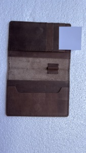 Fundas de pasaporte de cuero vintage hechas a medida para viajes y tiendas de suministros de accesorios de viaje - Product Image 3