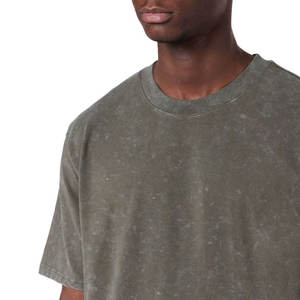 Wholesale Custom Heavyweight 220gsm Drop Shoulder Blank Oversize-<b>t</b> <b>Shirt</b> Street 100%cotton Men's Acid Washed Vintage <b>t</b> <b>Shirt</b> - Product Image 4