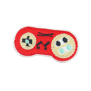 Badge personnalisé, broderie, fleur, cœur, patch à <span class=keywords><strong>coller</strong></span>, appliqué pour vêtements, sacs, vêtements, tissu sergé laser - Product Image 2