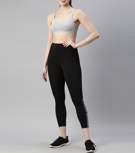 Soutien-gorge de sport sans couture Cloud-Feel à dos en V - Ajusté, haute élasticité pour la course à pied, le fitness et le yoga - Product Image 6