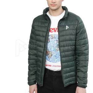 Chaqueta acolchada transpirable de alta calidad personalizada OEM para hombre con forro de nailon/poliéster y algodón para comodidad y calidez en el invierno - Product Image 1