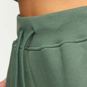 Pantalons de survêtement pour femmes de haute qualité, couleur verte, taille élastique, coupe ajustée et cordon de serrage, en coton - Product Image 4