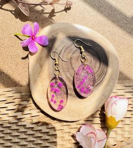 Ensemble collier et boucles d'oreilles pendantes en résine faites à la main pour femmes, bijoux décontractés et de soirée, moule à boucles d'oreilles en résine - Product Image 4