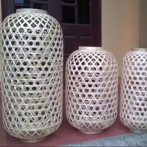 Lampe en bambou faite à la main à motifs élégants pour la décoration de restaurants et d'hôtels Artisanat en bambou du Vietnam - Product Image 3