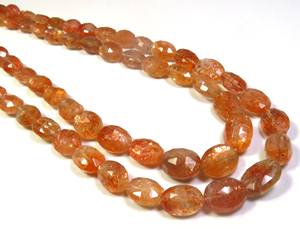 ลูกปัดพลอยซันสโตนธรรมชาติคุณภาพสูง ขนาด 18 นิ้ว รูปทรงรีเหลี่ยมเพชรพลอย สีส้ม ขนาด 6-12 มม. ความเงางามสูง แบบไดโครอิก พลอยแอฟริกัน แบบเม็ดเดี่ยว - Product Image 2