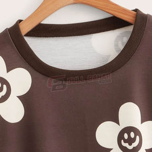 Sudadera holgada para mujer con tejido de punto transpirable y sudadera de mujer de rizo francés de aspecto minimalista - Product Image 3