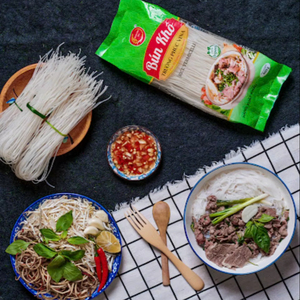 Meilleures ventes Nouilles de riz séchées Vietnam OEM/ODM Nouilles instantanées de qualité supérieure 85% riz 15% eau propre 400gr Aliments secs Vermicelles - Product Image 1