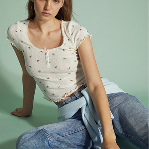 Fábricas personalizadas al por mayor de manga corta de algodón orgánico en blanco camiseta de alta calidad sostenible mujeres camisetas - Product Image 2