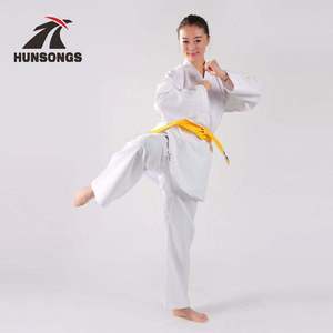 Conjunto de Uniforme de Artes Marciales con Logotipo Personalizado Bordado, para Hombre y Mujer, Venta al por Mayor, Karate, Taekwondo, Judo, Posición del Logotipo Frontal Personalizada - Product Image 4