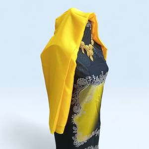 Dirac Suizo Alemán Negro y Amarillo con Estampado de Encaje |   Vestido de Lujo para Bodas, Eid y Fiestas Somalíes - Product Image 2