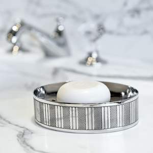 Porte-savon en laiton moderne pour la décoration de salle de bain contemporaine, améliorant l'apparence propre avec un design métallique élégant - Product Image 4