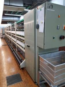 เครื่องปิดฝาครอบคู่ Menegatto 1500 พร้อมแกนหมุน 192 แกน - Product Image 4