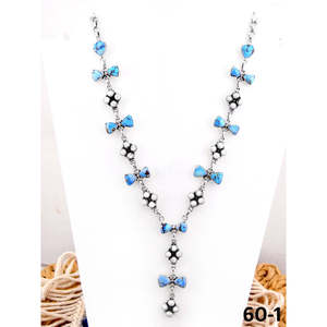 Collier Golden Hills de style sud-ouest, fait main avec du buffle blanc et de l'argent sterling, motif floral serti de turquoise - Product Image 1