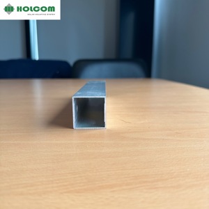 Sistema de Montaje Solar de Columnas de Aluminio Anodizado Plateado de Alta Calidad 6005-T6 para Instalación en Techos, Cocheras y Uso en Suelo, 10 Años de Garantía HOLCOM - Product Image 4