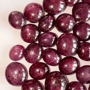 Lote de Piedras Preciosas de Rubí Natural en Forma de Estrella, Tamaño Mixto, 281.90 Quilates, Muy Buena Calidad con Bonito Brillo, Perfecto para Fabricación y Pulido a Precio Económico - Product Image 3