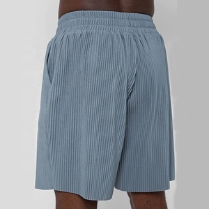 เสื้อยืดผ้าฝ้ายและกางเกงขาสั้นผ้าคอตตอนแบบมีโครงน้ำหนักเบาชุด2ชิ้นสำหรับผู้ชายใส่ออกกำลังกายสีพื้นพิมพ์โลโก้ได้ตามต้องการ - Product Image 6