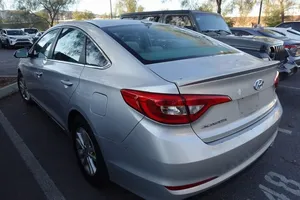 2016 Hyunda Sonata SE - Product Image 4