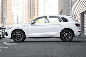 Audis Q5L กล่องเกียร์อัตโนมัติ40TFSI รถหรูน้ำมันเชื้อเพลิงเบนซินรถ SUV สำหรับขายหรูหราและมีสไตล์ผลิตในประเทศจีน - Product Image 5