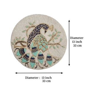 แก้วลูกปัดปักลายนกยูงสีฟ้าสำหรับตกแต่งห้องครัวหรือบนโต๊ะ - Product Image 3