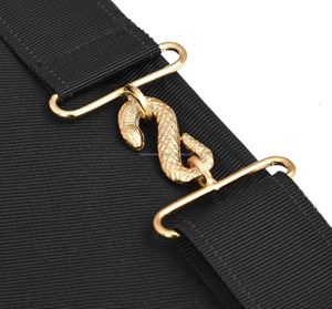 ผ้ากันเปื้อนพิธีกรรมเมสันแบบสั่งทำ OEM คุณภาพสูง พร้อมสายสะพายปักลาย ปลอกคอปักลาย ผู้จำหน่ายขายส่ง อุปกรณ์เสริมสำหรับพิธีการ - Product Image 5