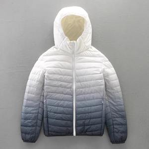 ¡Novedad de 2023! Chaqueta acolchada con capucha ultraligera para hombre, LONA DE Color degradado de grado superior, abrigos cálidos de invierno con plumón de pato blanco 90% - Product Image 6