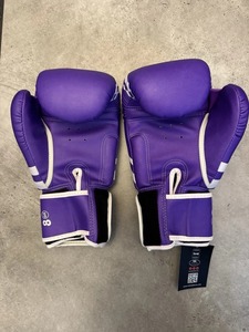 Gants de boxe professionnels jumeaux en cuir de haute qualité Logo personnalisé pour la fermeture évacuation de l'humidité antidérapante Caractéristiques MS-BG-3536 - Product Image 5