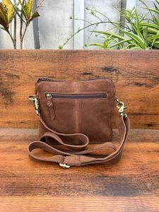 Nouveau sac à bandoulière en cuir suédé véritable marron fait à la main pour femmes sac à main de luxe minimaliste de haute qualité occidentale - Product Image 3