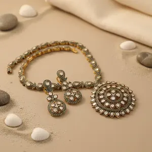 ชุดสร้อยคอทองคำขาวชุบประดับเพชรซิคอน มุก และคริสตัล สำหรับงานแต่งงานและงานเลี้ยง เครื่องประดับเจ้าสาวอินเดียสำหรับผู้หญิง - Product Image 2