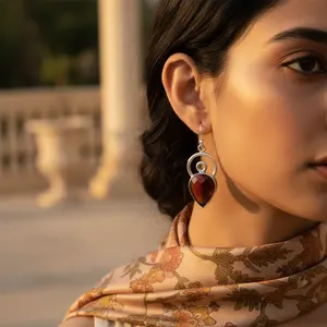 Pendientes de Plata 925 con Forma de Lágrima y Piedra Preciosa para Mujer, Pendientes Largos de Moda con Piedra de Granate - Product Image 3