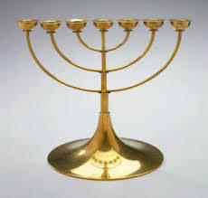 Candelabro Menorah de Latón Premium, Lámpara Tradicional de Hanukkah, Portavelas Decorativo, Adorno Religioso - Product Image 4