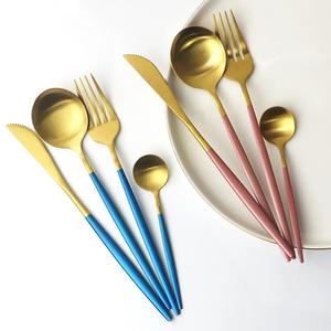 Ensembles de couverts plaqués or à long manche mince de couleur émaillée pour les fêtes de mariage à la maison vaisselle - Product Image 6