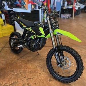 สกู๊ตเตอร์ไฟฟ้า2025 Lite/Pro 72V 95/110Kmh Pro 72V ใหม่ - Product Image 1