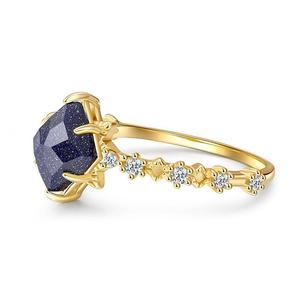 Ensemble de bijoux de mariée Jeulia Starburst en pierre de sable bleue et or, 2 pièces - Product Image 2