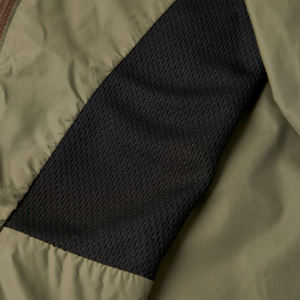 Chaqueta cortavientos para hombre con capucha totalmente personalizada-Diseño ligero a prueba de viento ecológico y transpirable - Product Image 4