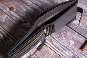 High Quality Vintage Bi-<b>Fold</b> Genuine Leather Men's <b>Wallet</b> Custom Logo Luxury Short Length with Open Closure Blocking Cotton - Product Image 3