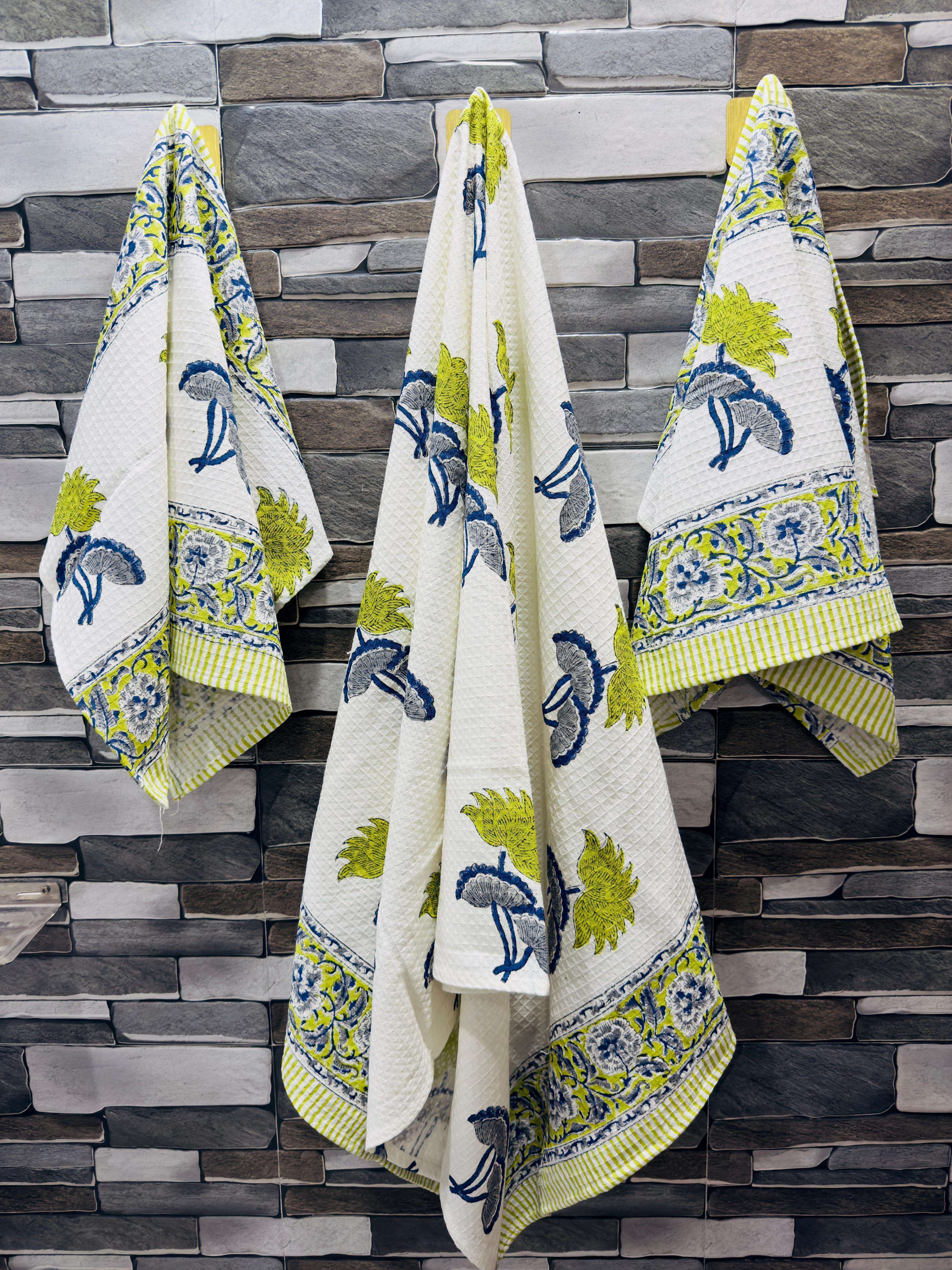 เช่นเดียวกับภาพ