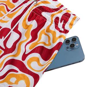 Short de sport d'été en toile décontracté pour hommes Nouveau design personnalisable à séchage rapide et respirant avec impression Hiphop du Pakistan - Product Image 3