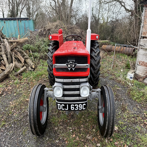 Tractor de Ruedas Massey Ferguson de 45 HP, Rojo, Maquinaria Agrícola, Equipo Agrícola Usado - Product Image 4