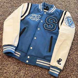 Men's High Quality Custom Embroidered Letterman Varsity Jacket Hooded Wool Winter Leather Sleeves Reversible Fabric Collar Thin - Product Image 1