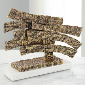 Esculturas Verticales de Lujo Hechas a Mano, Juego de 2 Esculturas para el Hogar, Color Cobre, Forma Única, Material de Aluminio y Mármol, Estilo Moderno - Product Image 2