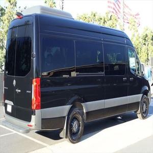 Mercedes-Benz Sprinter 2500 2024, Paquete Tecnológico, Transmisión Automática, Distancia Entre Ejes de 170 Pulgadas, Motor de 2.0L y 4 Cilindros, Techo Alto, Tracción Trasera, Superventas - Product Image 2